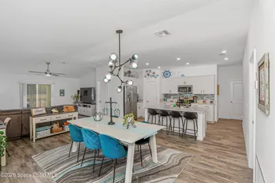 1995 Diablo Circle SW, Palm Bay, FL 32908 - Photo 4