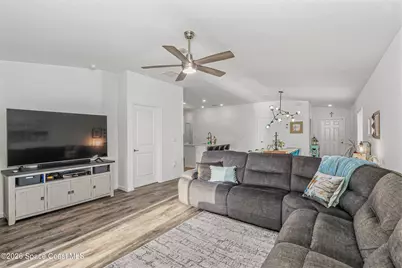 1995 Diablo Circle SW, Palm Bay, FL 32908 - Photo 10