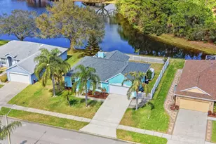 834 Honeysuckle Dr, Rockledge, FL 32955 - Photo 2