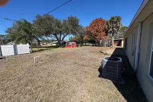 2910 Emerson Dr SE, Palm Bay, FL 32909 - Photo 30