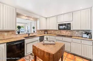 2405 Brookside Dr, Indialantic, FL 32903 - Photo 22