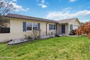 285 Hickory Ave, Merritt Island, FL 32953 - Photo 2