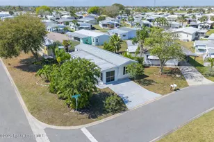 922 Bougainvillea Cir, Barefoot Bay, FL 32976 - Photo 24