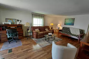 617 Bougainvillea Cir, Barefoot Bay, FL 32976 - Photo 4