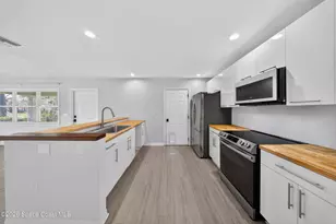 1812 E Sanderling Ln, Fort Pierce, FL 34982 - Photo 14