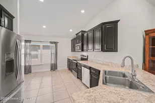 831 Tupelo Cir, Cocoa, FL 32926 - Photo 4