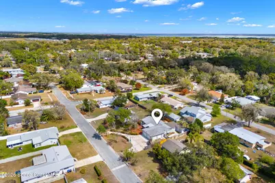 515 Poinsettia Avenue, Titusville, FL 32796 - Photo 10