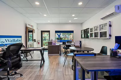 620 E New Haven Avenue #201-02, Melbourne, FL 32901 - Photo 4