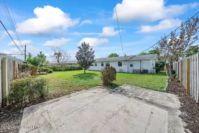 586 Lorraine Drive, Melbourne, FL 32935 - Photo 36