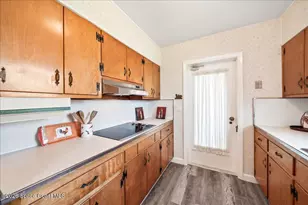 586 Lorraine Dr, Melbourne, FL 32935 - Photo 14