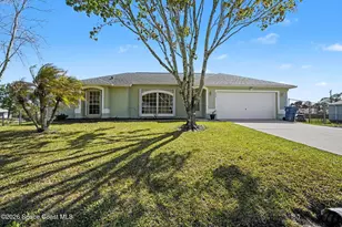 938 Commerce Rd SE, Palm Bay, FL 32909 - Photo 2