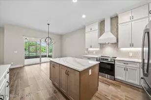 905 Miller Ln, Melbourne, FL 32934 - Photo 10