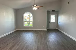 976 S Fork Cir, Melbourne, FL 32901 - Photo 4