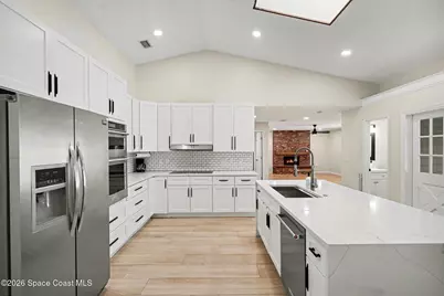 2555 Kumquat Street NE, Palm Bay, FL 32905 - Photo 8