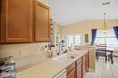 1065 Venetian Drive #205, Melbourne, FL 32904 - Photo 8