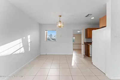 405 Lakeview Avenue, Titusville, FL 32796 - Photo 8