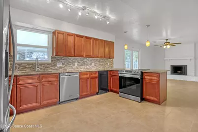 1074 Castile Road SE #9, Palm Bay, FL 32909 - Photo 16