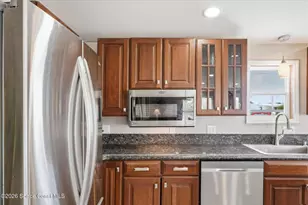 916 Jacaranda Dr, Barefoot Bay, FL 32976 - Photo 6