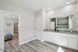 4825 Madras Dr NW, Palm Bay, FL 32907 - Photo 10