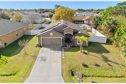 526 Hancock Street SW, Palm Bay, FL 32908 - Photo 2