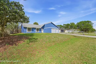 830 Garvey Road SW, Palm Bay, FL 32908 - Photo 6