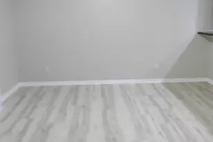 1030 Venetian Dr, Melbourne, FL 32904 - Photo 18