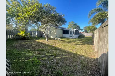 713 Orange Blossom Drive, Melbourne, FL 32935 - Photo 4