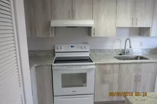 500 Catalina Rd, Cocoa Beach, FL 32931 - Photo 6