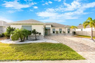 4065 Negal Cir, Melbourne, FL 32901 - Photo 4