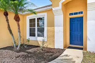 4021 Caparosa Cir, Melbourne, FL 32940 - Photo 2