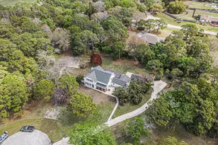 3965 Miller Ln, Grant-Valkaria, FL 32950 - Photo 4