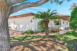 810 Parkside Pl, Indian Harbour Beach, FL 32937 - Photo 1