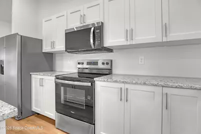 239 Trembley Avenue SW, Palm Bay, FL 32908 - Photo 10