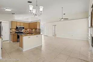 3205 Brentwood Ln, Melbourne, FL 32934 - Photo 8