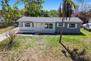 5240 Sutton Ave, Melbourne, FL 32904 - Photo 2