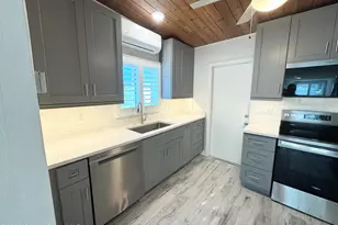 249 Palm Ln, Cocoa Beach, FL 32931 - Photo 6