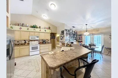 1110 Glendale Avenue NW, Palm Bay, FL 32907 - Photo 22