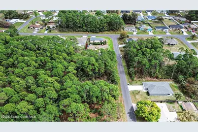 341 Danis Road SW, Palm Bay, FL 32908 - Photo 10