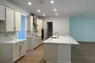 1044 Connolly Ln NE, Palm Bay, FL 32905 - Photo 2