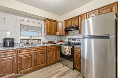 565 Jackson Avenue, Satellite Beach, FL 32937 - Photo 6
