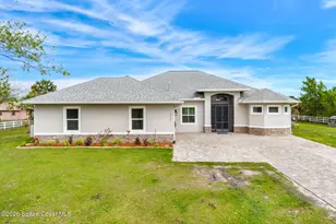 322 Trotters St, Palm Bay, FL 32909 - Photo 2