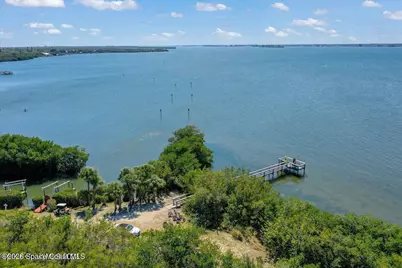 421 Moray Place, Melbourne Beach, FL 32951 - Photo 22