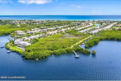 421 Moray Place, Melbourne Beach, FL 32951 - Photo 20