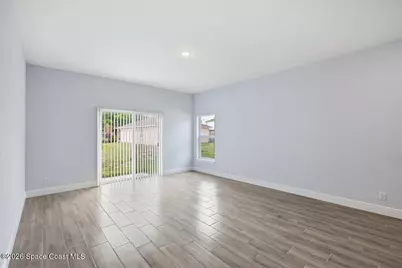 1645 19th Avenue SW, Vero Beach, FL 32962 - Photo 12