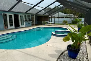 1085 Old Parsonage Dr, Merritt Island, FL 32952 - Photo 2