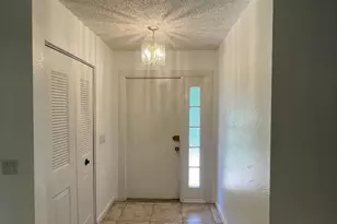 997 Mariposa Dr NE, Palm Bay, FL 32905 - Photo 2