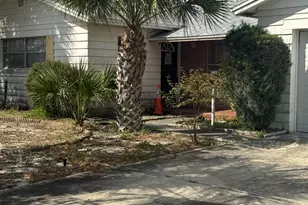 1525 Tarpon St, Merritt Island, FL 32952 - Photo 1