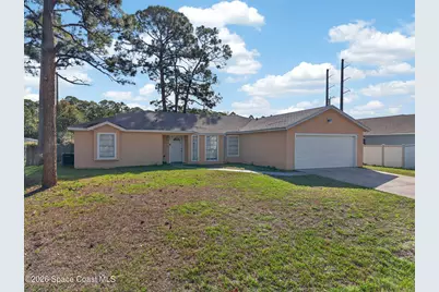 1627 Glencove Avenue NW, Palm Bay, FL 32907 - Photo 2