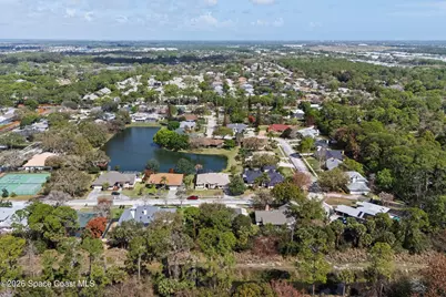 572 Lake Ashley Circle, Melbourne, FL 32904 - Photo 52