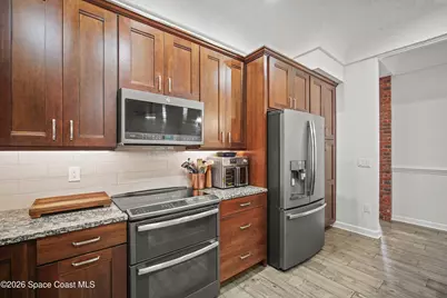 572 Lake Ashley Circle, Melbourne, FL 32904 - Photo 18